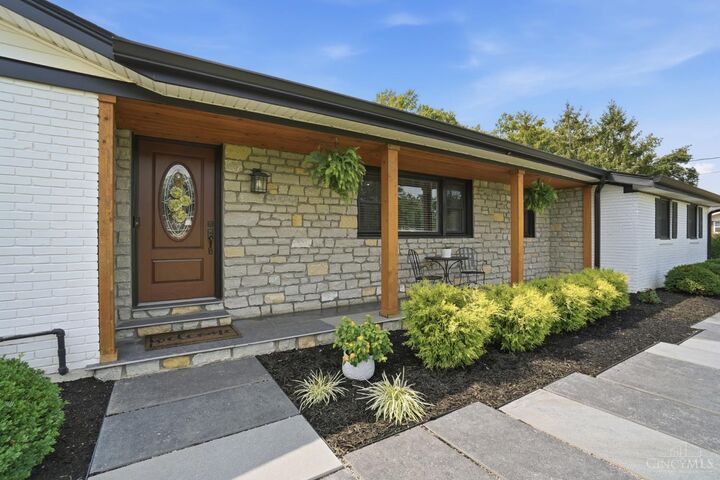 Property Photo: 1235 Day Circle E OH 45150