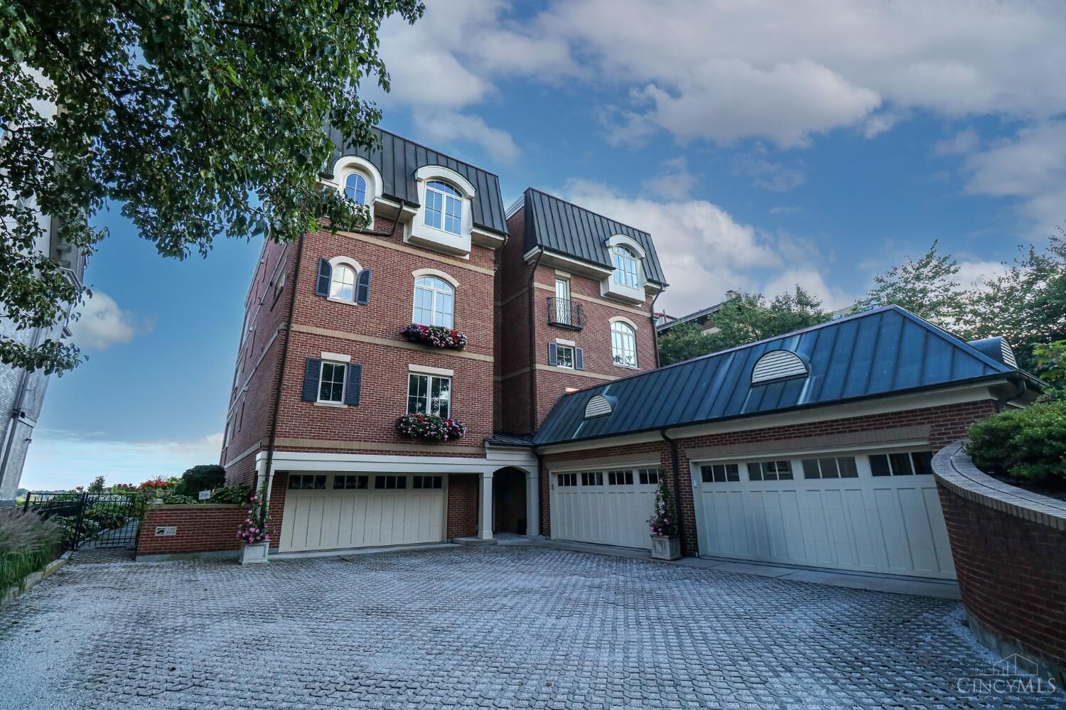 Property Photo:  1715 E McMillan Street  OH 45206 