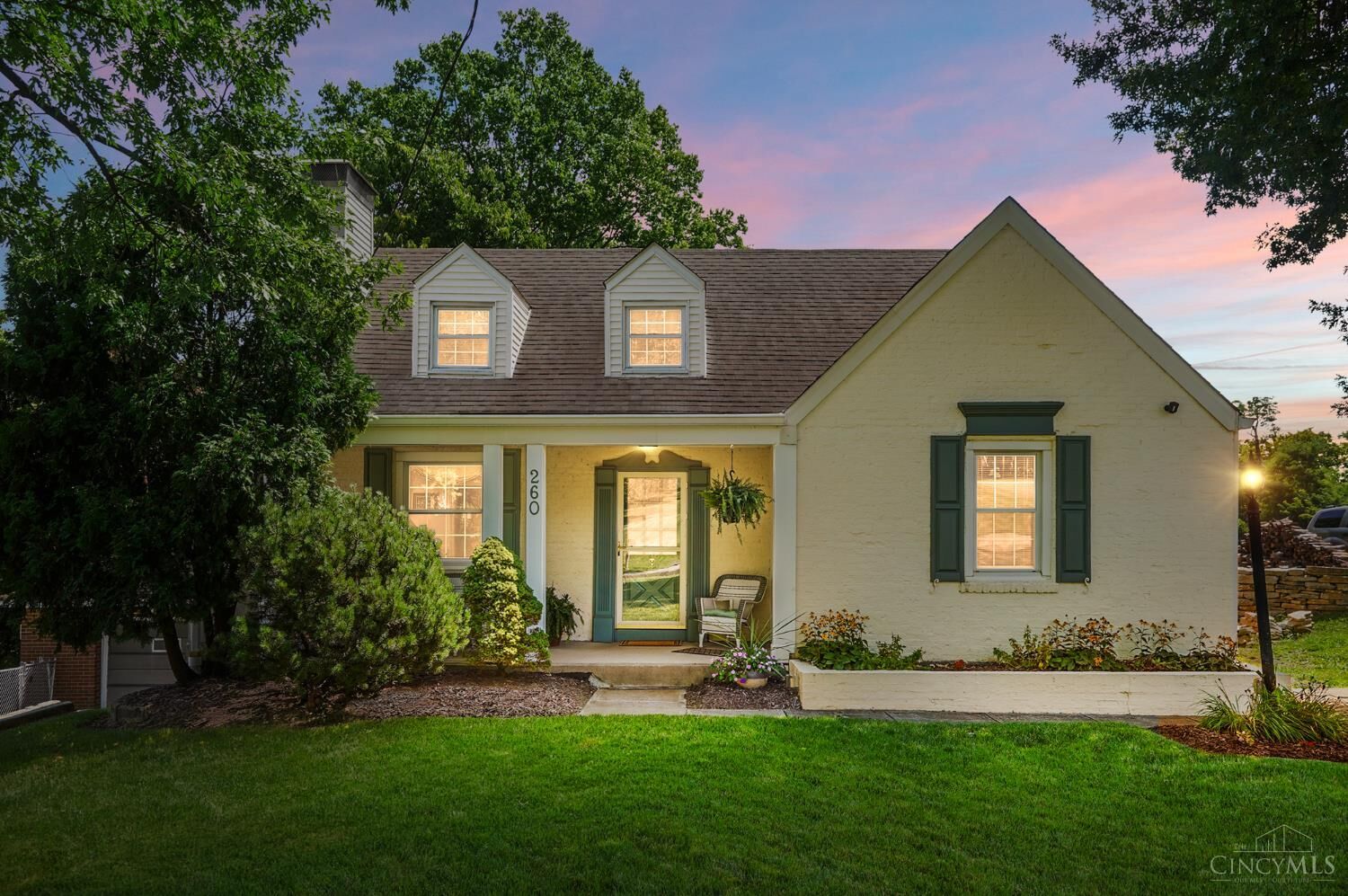 Property Photo: 260 Pedretti Avenue OH 45238