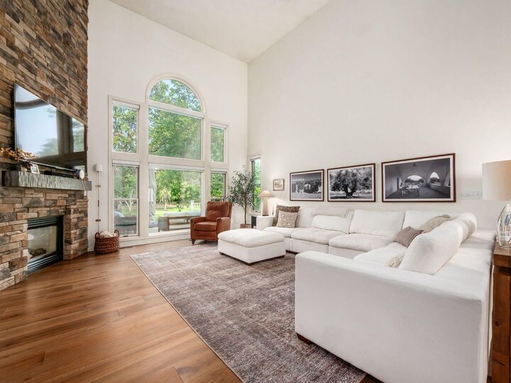 Property Photo:  361 Ashmoore W Circle  OH 43065 
