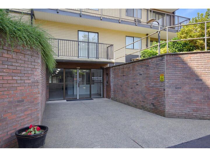 Property Photo:  32110 Tims Avenue 405  BC V2T 2H4 