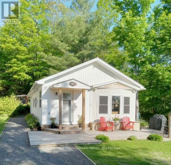 Property Photo: 1007 Racoon Road 107 ON P1P 0C4