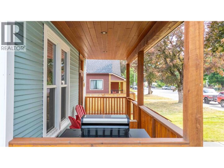 Property Photo:  509 Mackenzie Avenue  BC V0E 2S0 