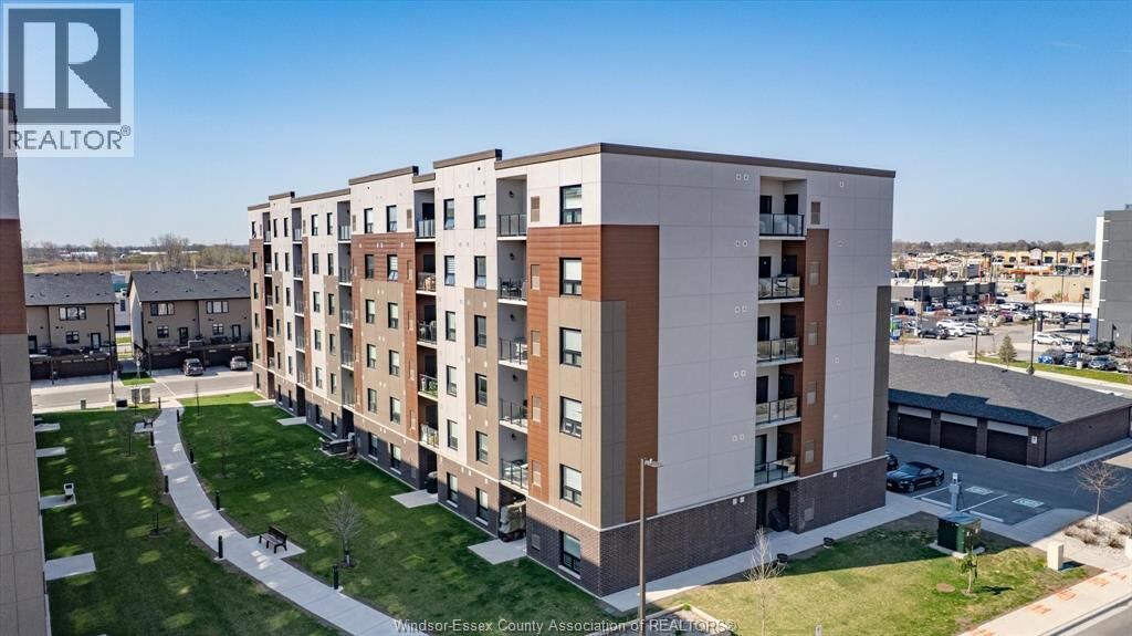 Property Photo:  800 Beachside Drive 202  ON N9K 0C5 