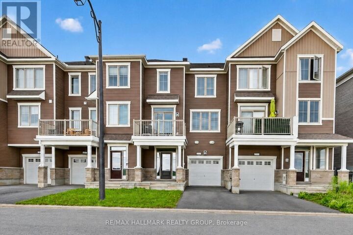 235 Hibernian Walk — photo 1