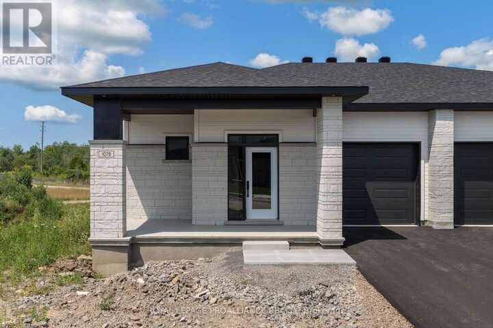 Property Photo: 1076 Moore Street ON K0E 0H2