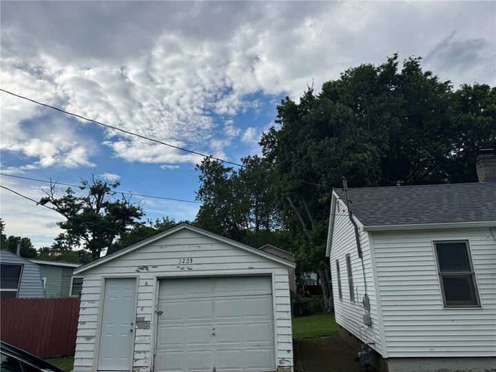 Property Photo:  3205 Shadyview Road  OH 45439 