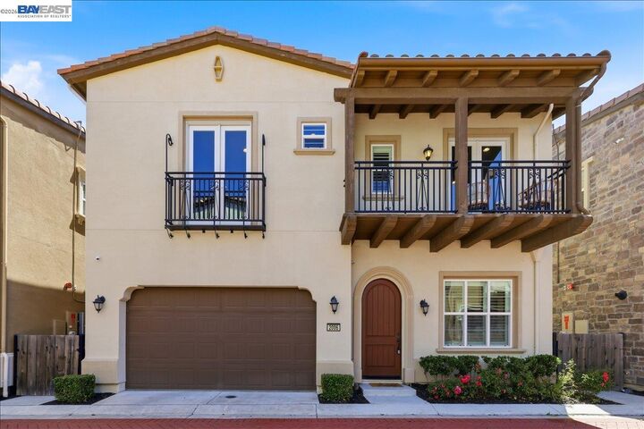 Property Photo:  2006 Trefoil Rd  CA 94582 