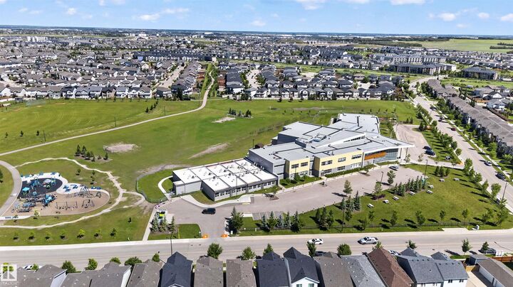 Property Photo: 5130 Cawsey Bend SW AB T6W 5Y5