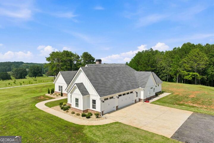 Property Photo:  5631 Sandy Creek Road  GA 30650 