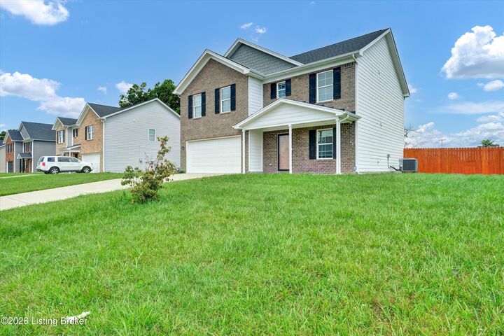 Property Photo:  1061 Shady Brook Ln  KY 40229 