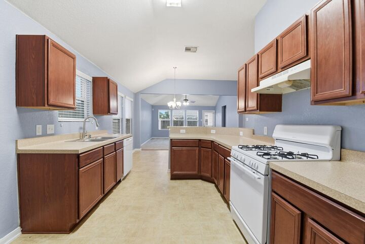 Property Photo:  16763 N Blue Jay Lane N  TX 77385 