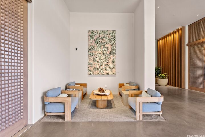 Property Photo:  828 Auahi Street 3009  HI 96813 