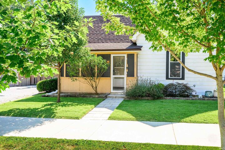 Property Photo: 629 S Jefferson Street IN 46151