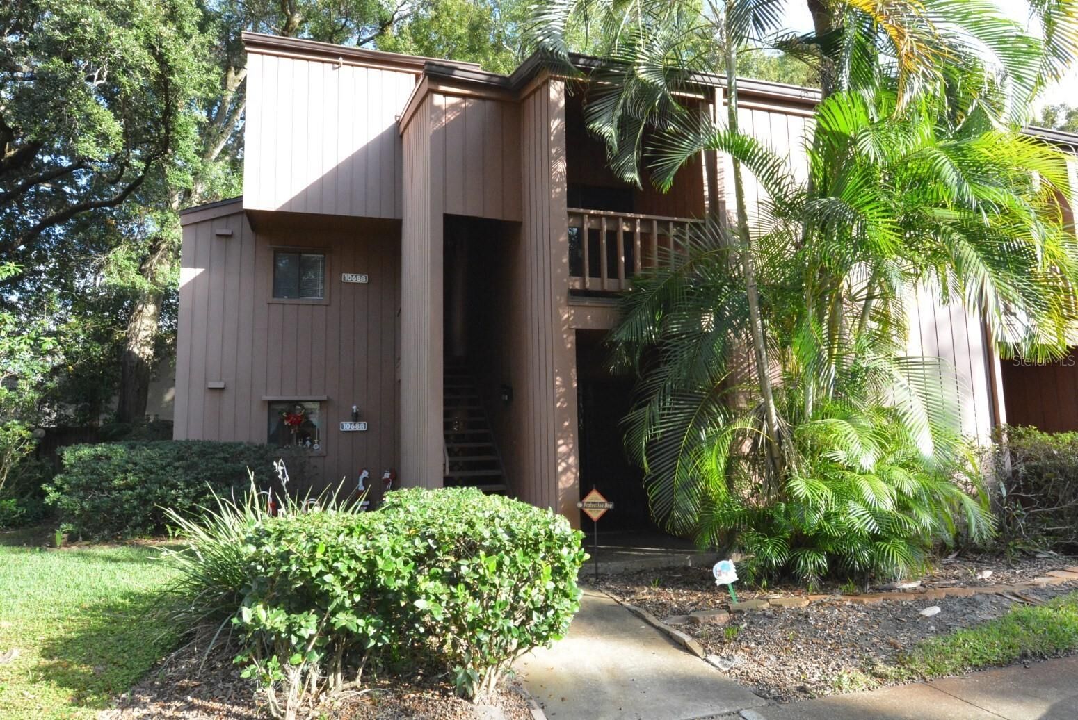 Property Photo: 1068 E Michigan Street B FL 32806
