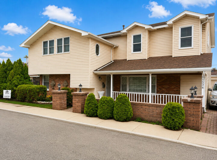 Property Photo:  11536 S Ridgeland Avenue  IL 60482 