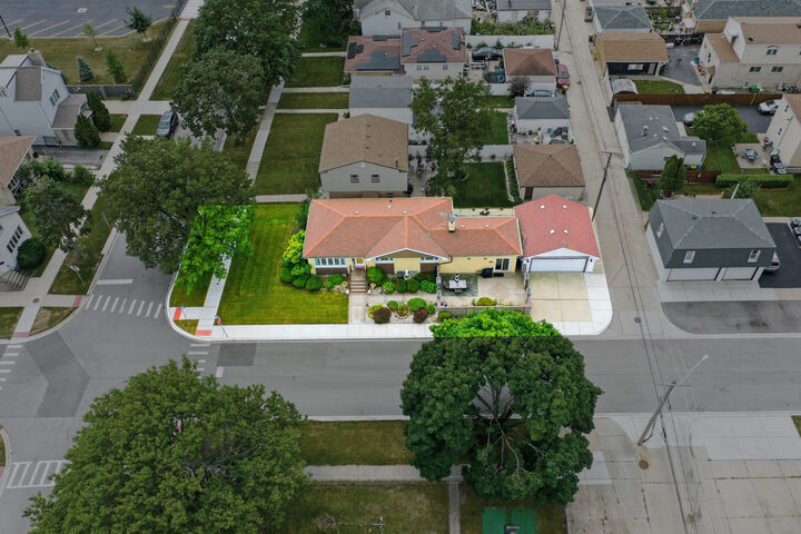 Property Photo: 4850 Michigan Avenue IL 60176