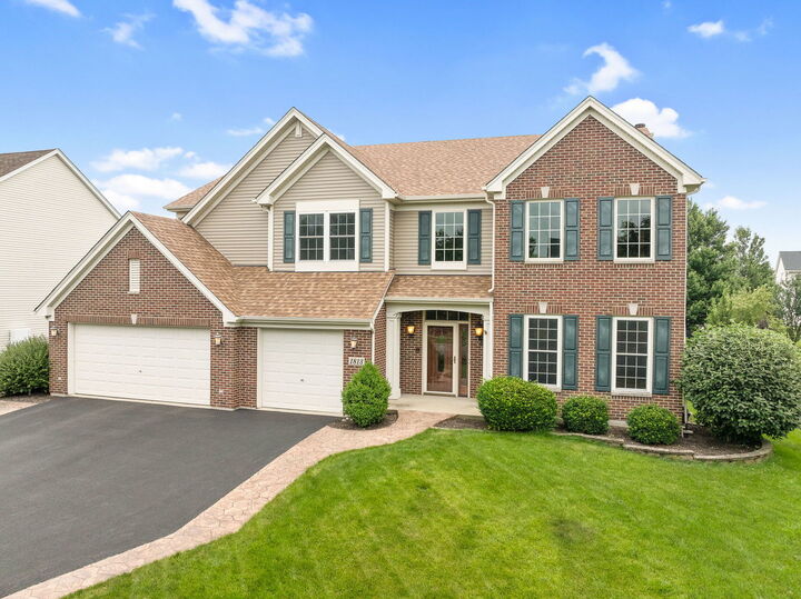 Property Photo:  1813 Trevino Circle  IL 60490 