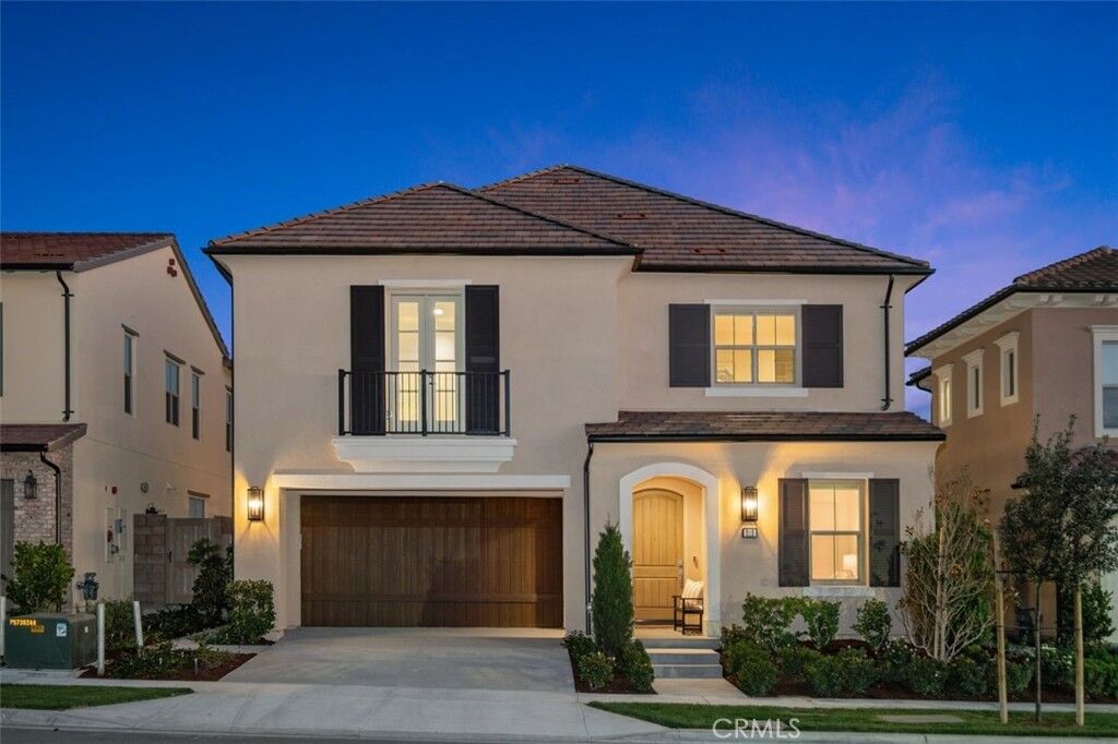 Property Photo: 212 Collino CA 92602