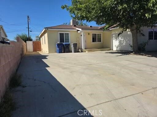 Property Photo:  1510 E Avenue R  CA 93550 
