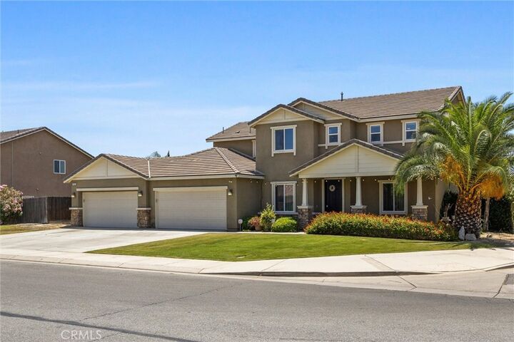 Property Photo:  15551 Montalone Place  CA 93314 