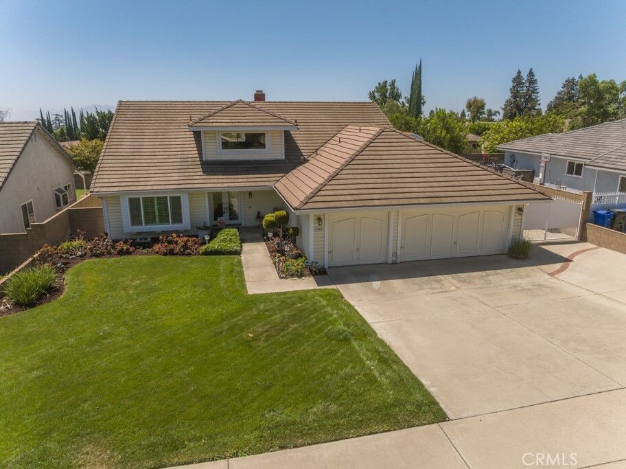 Property Photo:  890 W 21 Street  CA 91784 