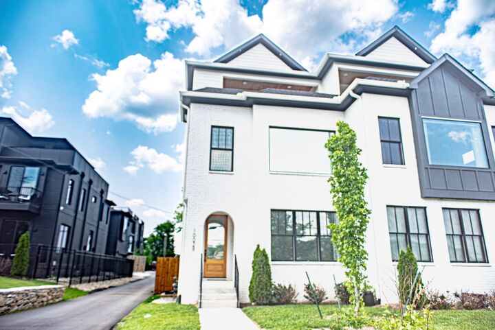 Property Photo: 1002B Monroe St TN 37208