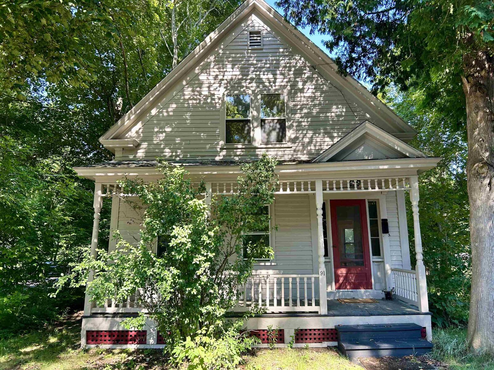 Property Photo:  91 Carroll Street  NH 03431 