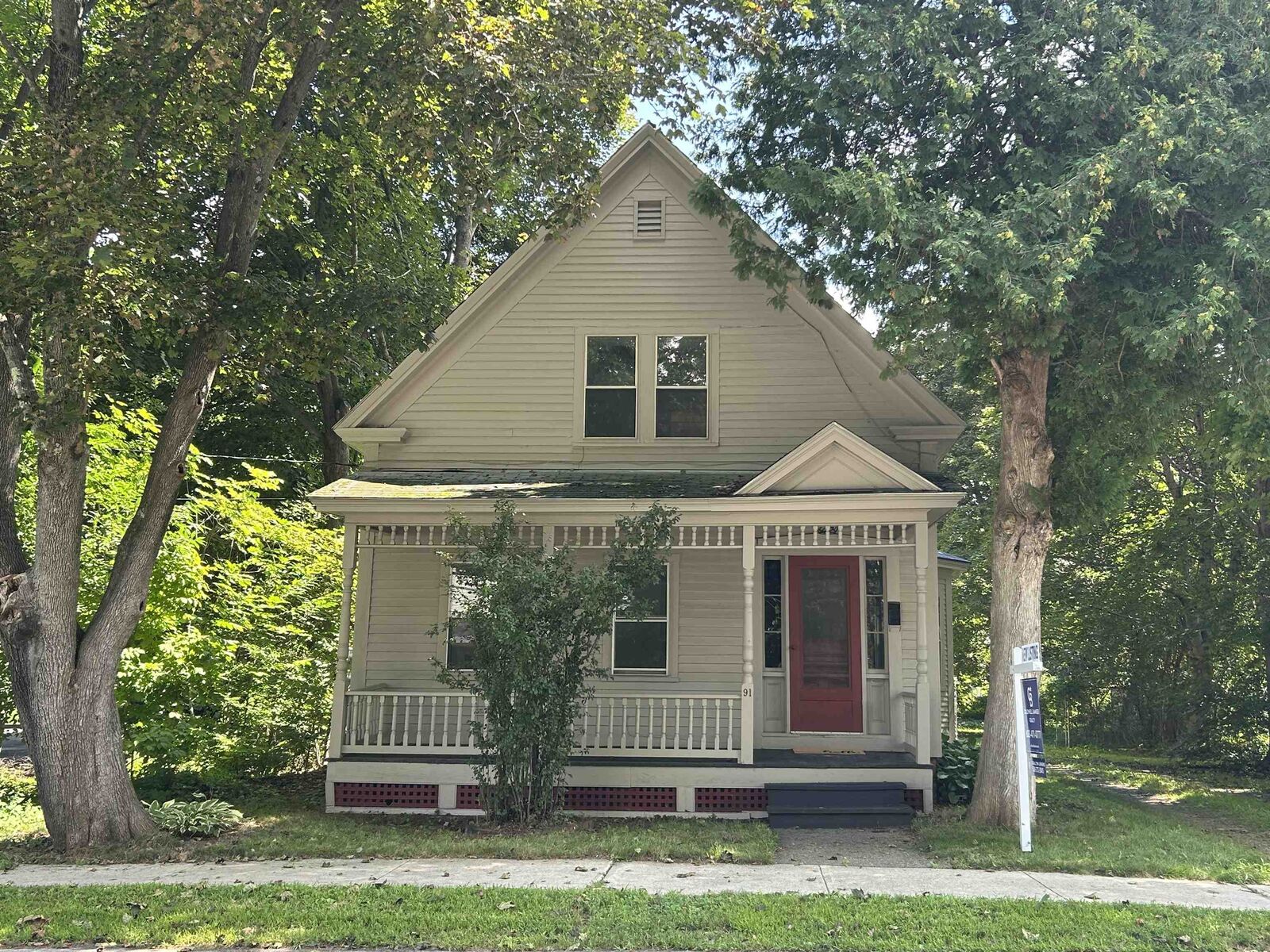 Property Photo:  91 Carroll Street  NH 03431 