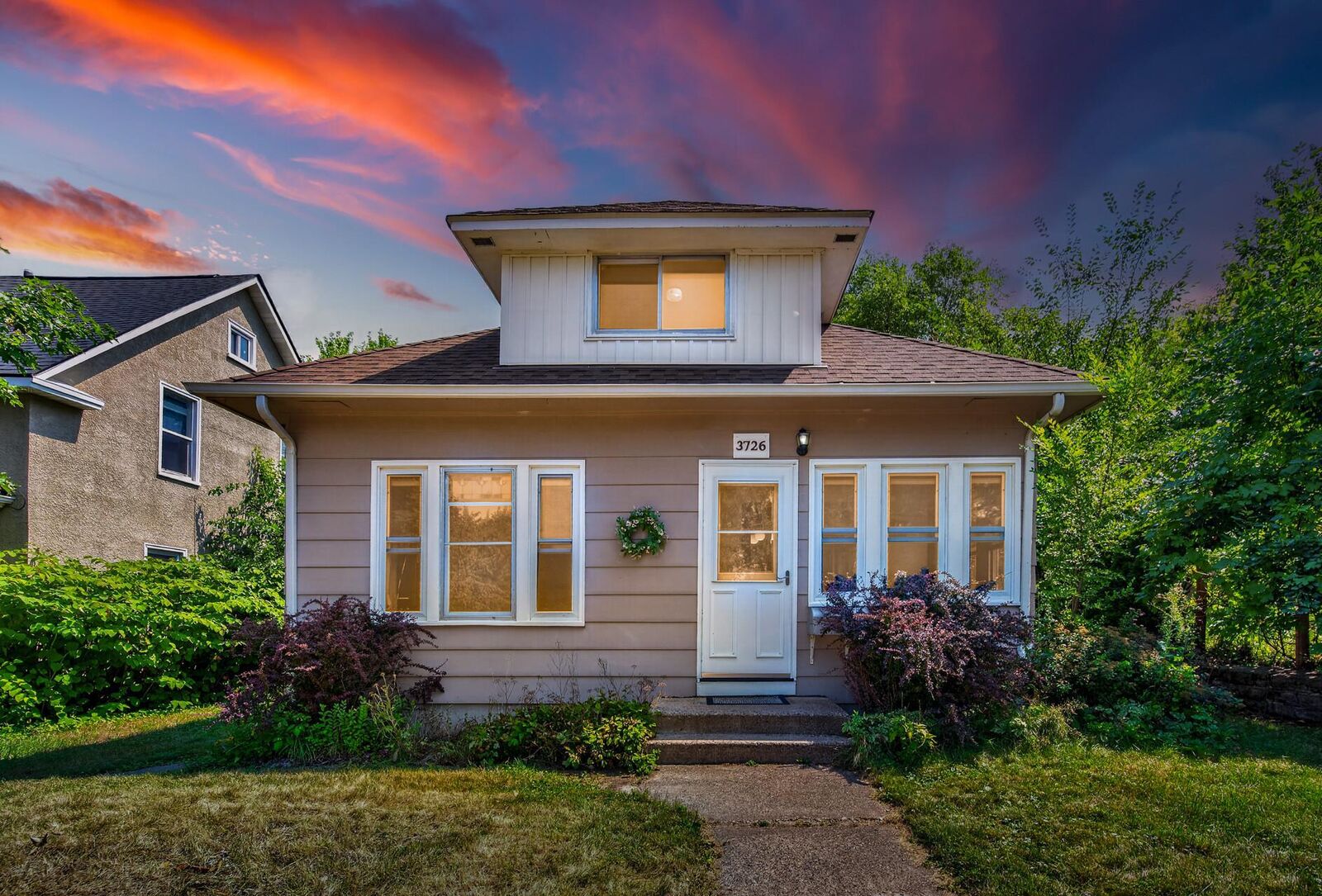 Property Photo:  3726 Dupont Avenue N  MN 55412 