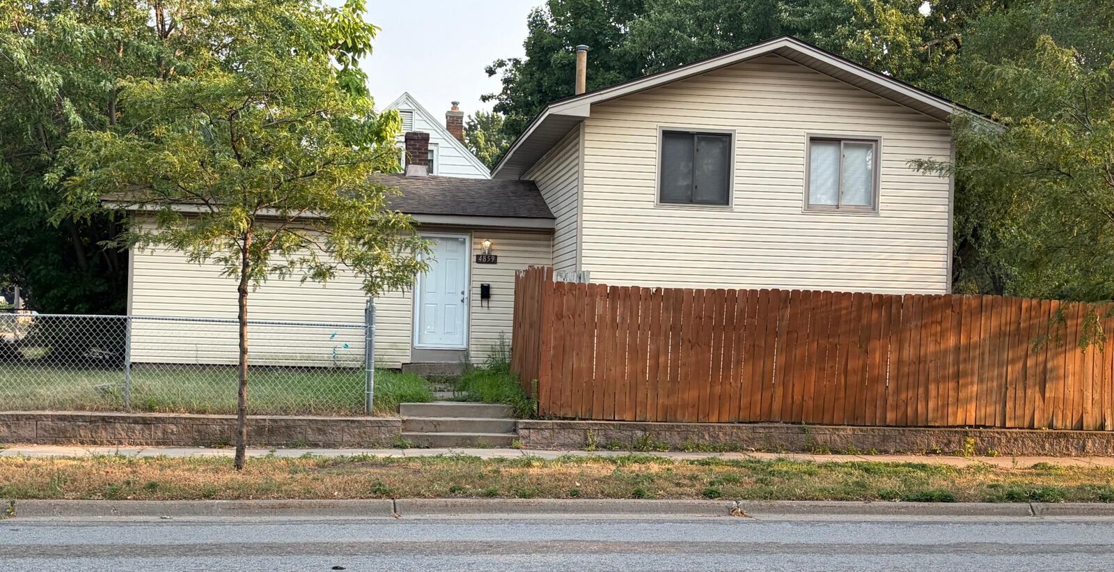 Property Photo:  4859 Bryant Avenue N  MN 55430 