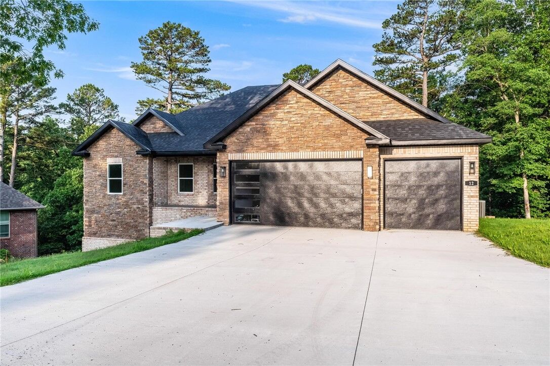 Property Photo:  6 Carnahan Lane  AR 72715 