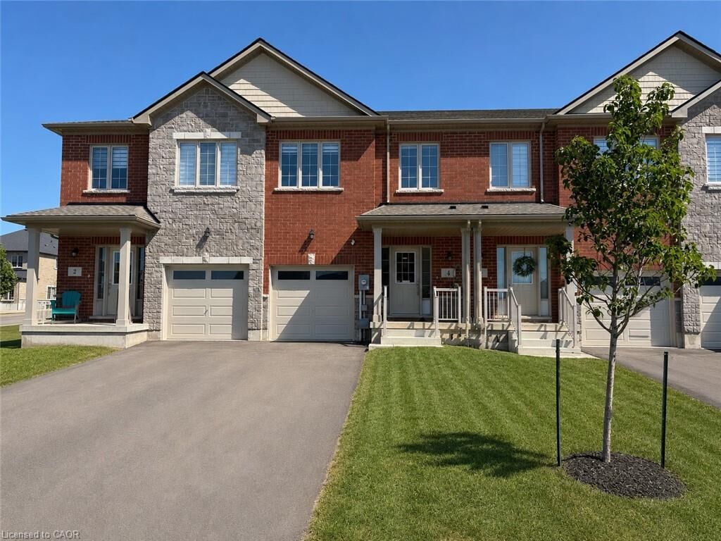 Property Photo: 4 Harmony Way ON L2V 0B8