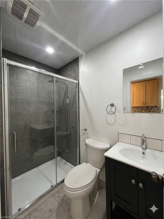 Property Photo:  56 Skylark Drive 1  ON L9A 4Y3 
