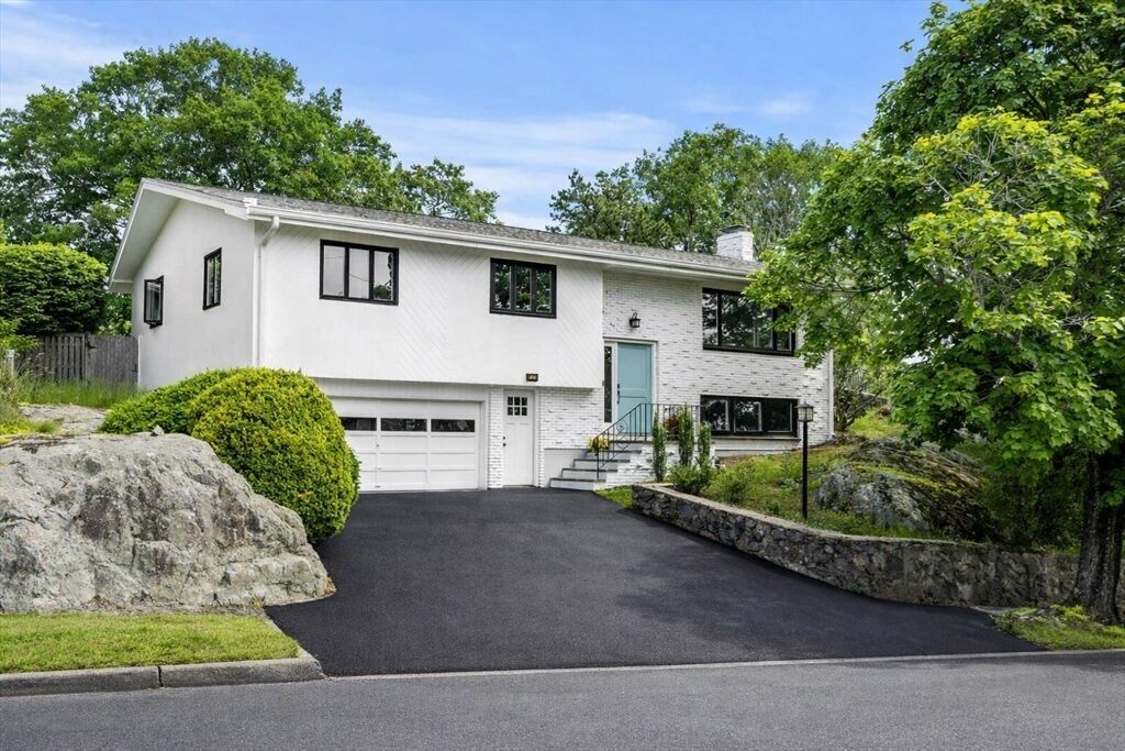 Property Photo:  20 Parsons Dr.  MA 01907 