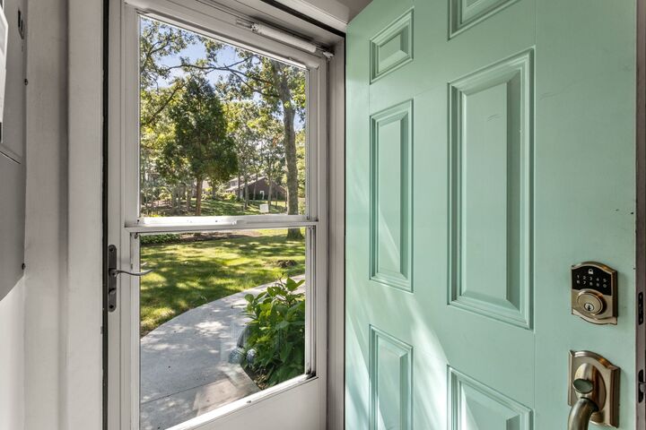 Property Photo:  20 Roundhouse Rd 20  MA 02532 