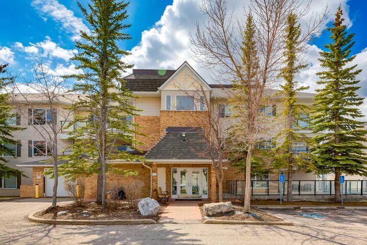 Property Photo:  950 Arbour Lake Road NW 2301  AB T3G 5B3 