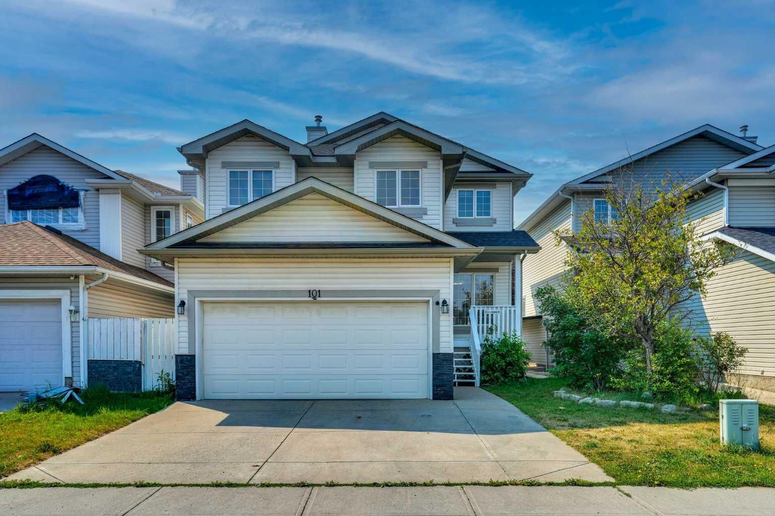 Property Photo: 101 Douglas Ridge Circle SE AB T2Z 3B7