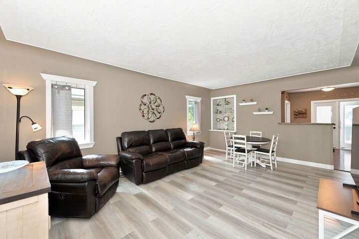 Property Photo:  4708 47 Street  AB T4V 1J5 