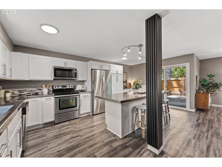 Property Photo:  14825 SW 106th Ave  OR 97224 