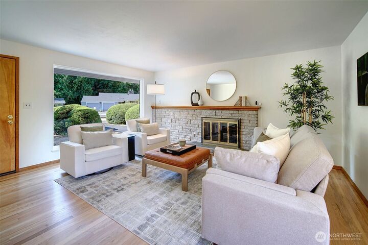 Property Photo:  1924 NE 130th Place  WA 98125 