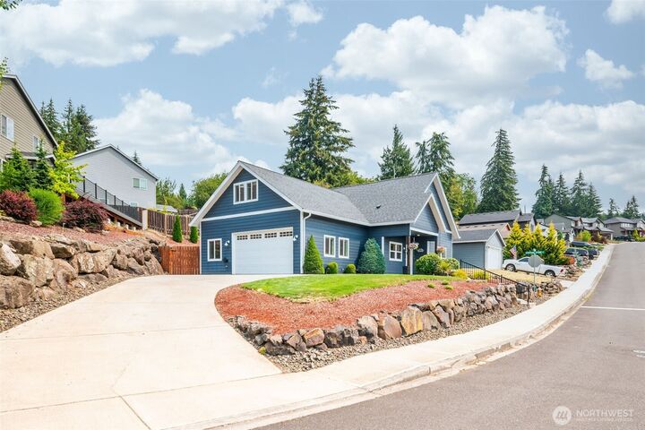 Property Photo:  510  Stone Park  WA 98625 
