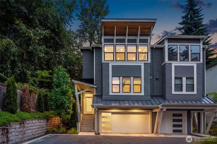 Property Photo: 7832 NE 121st Lane A WA 98034