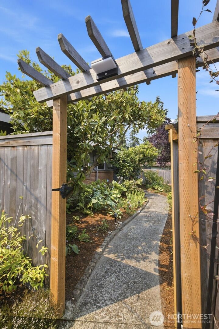 Property Photo:  2411  156th Avenue SE  WA 98007 
