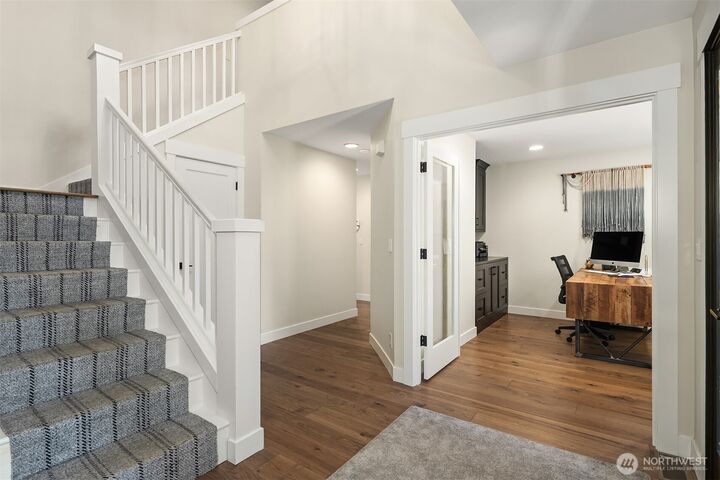 Property Photo: 8902 196th Street SW WA 98026