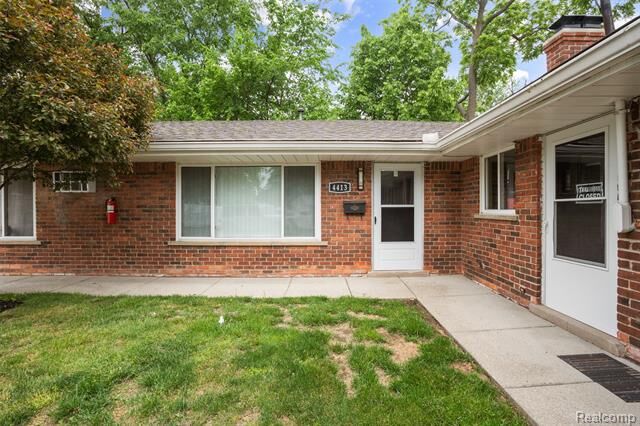 Property Photo: 4413 S Crooks Road MI 48073