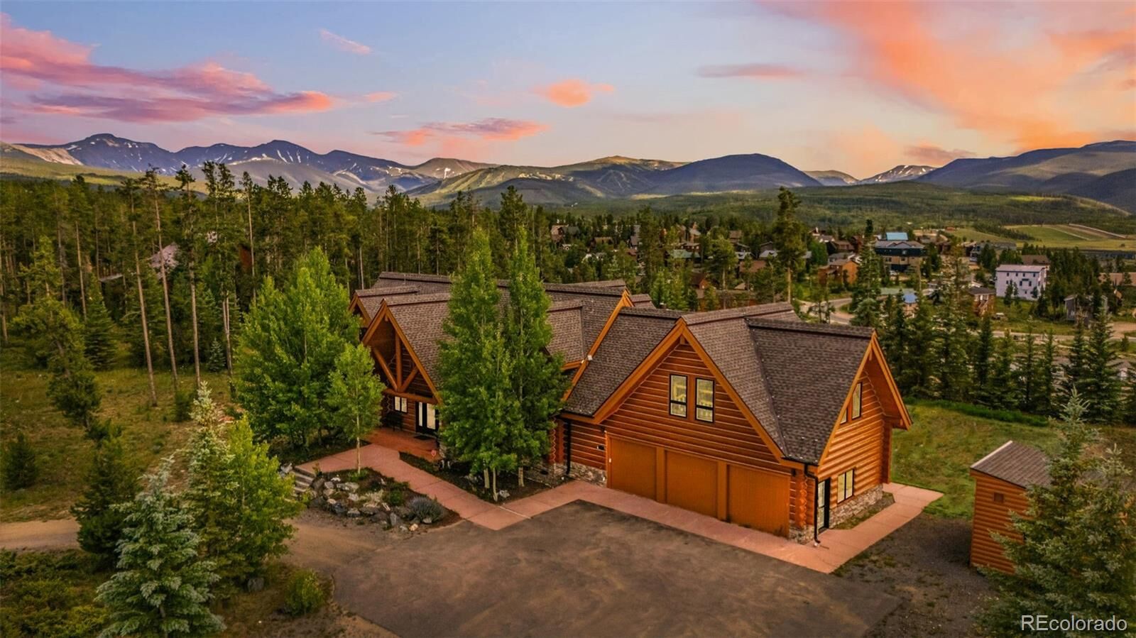 Property Photo:  127 County Road 8030  CO 80442 