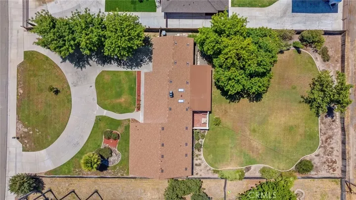 Property Photo: 8640 12th CA 93230