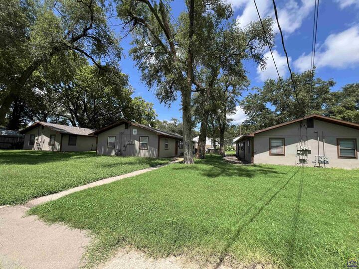 Property Photo:  1209-1211 Yuma St  KS 66502 
