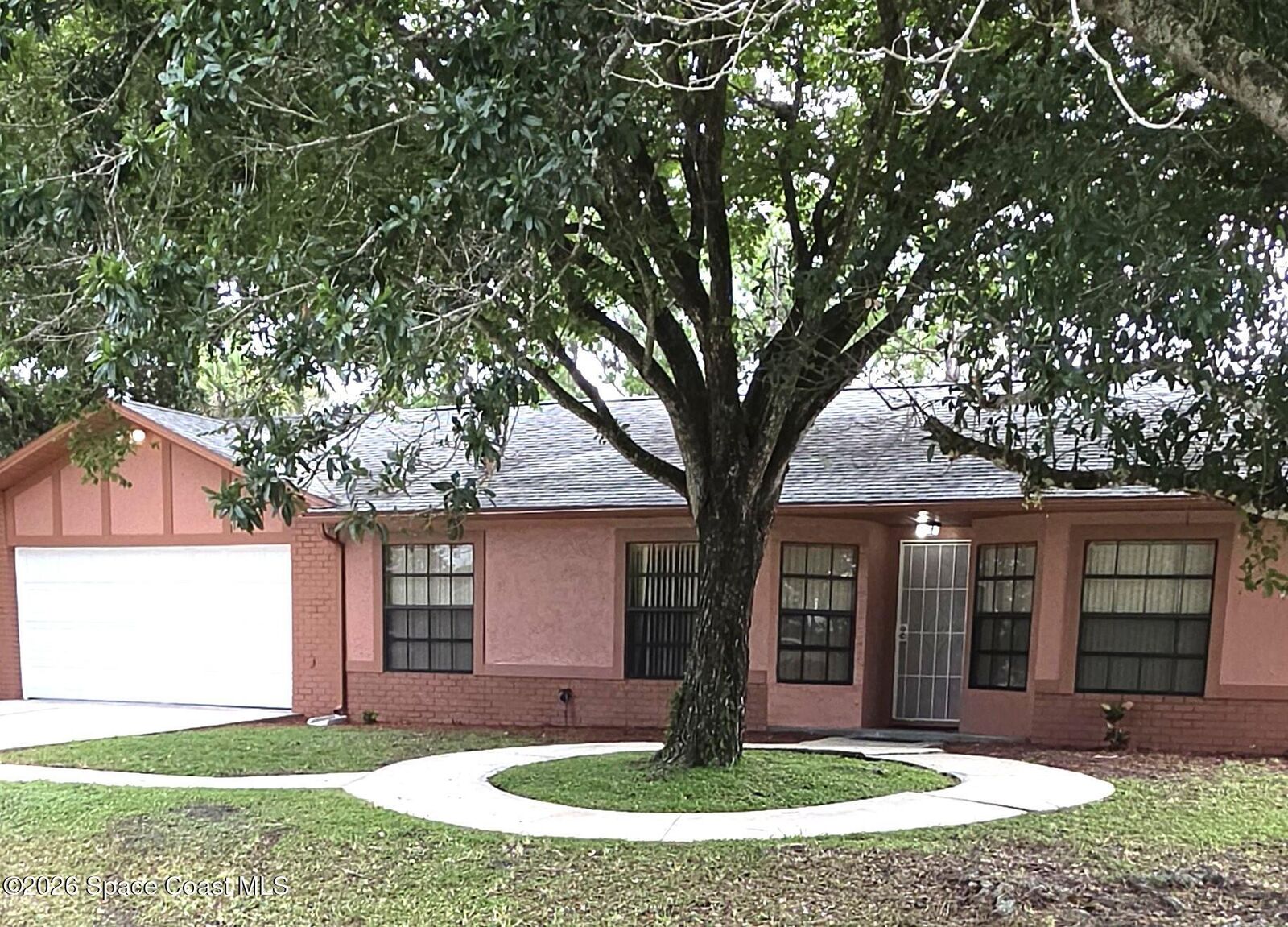 Property Photo:  792 Emerson Drive NE  FL 32907 